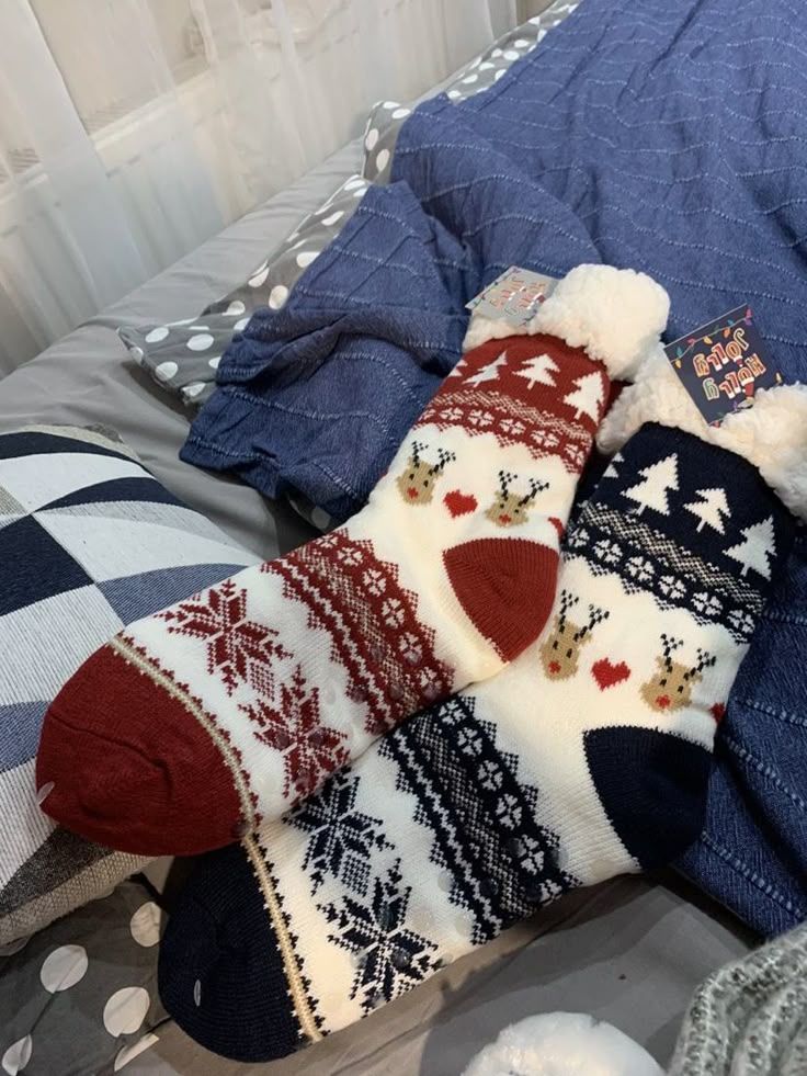 Women Warm Fleece Indoor Socks - Image 3